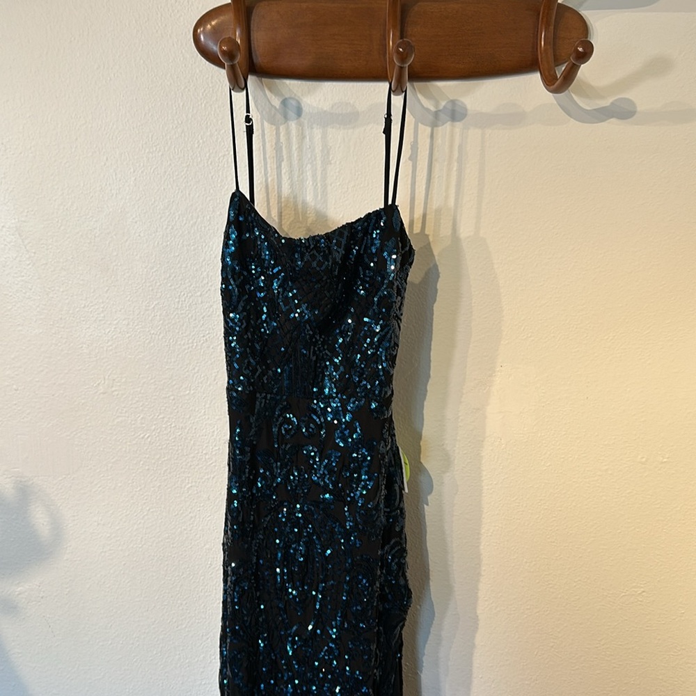 ✨Sequined open back dress with front side slit “Rowena” mermaid fit - Picture 11 of 15